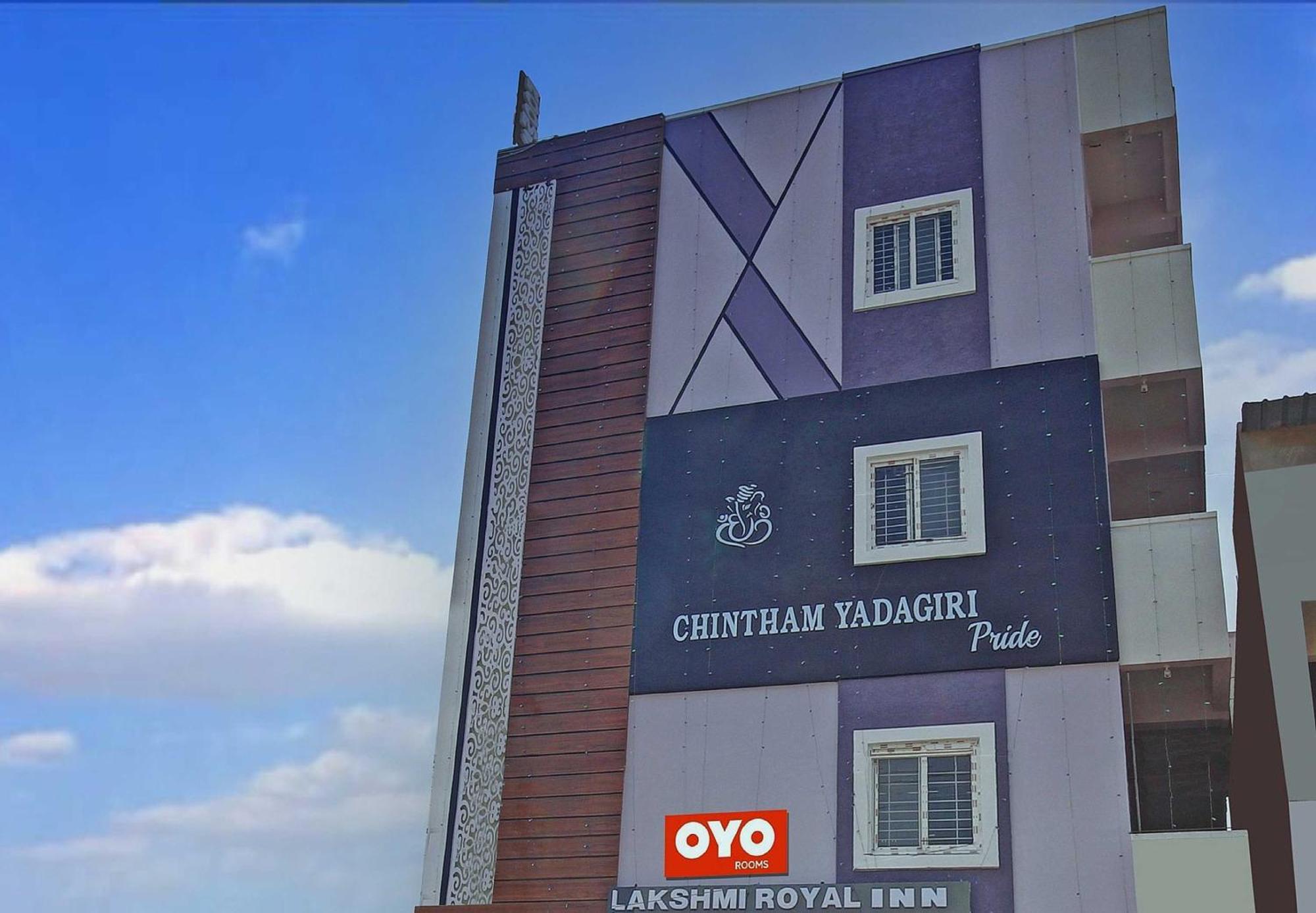 Super Hotel O Lakshmi Royal Inn Warangal Buitenkant foto